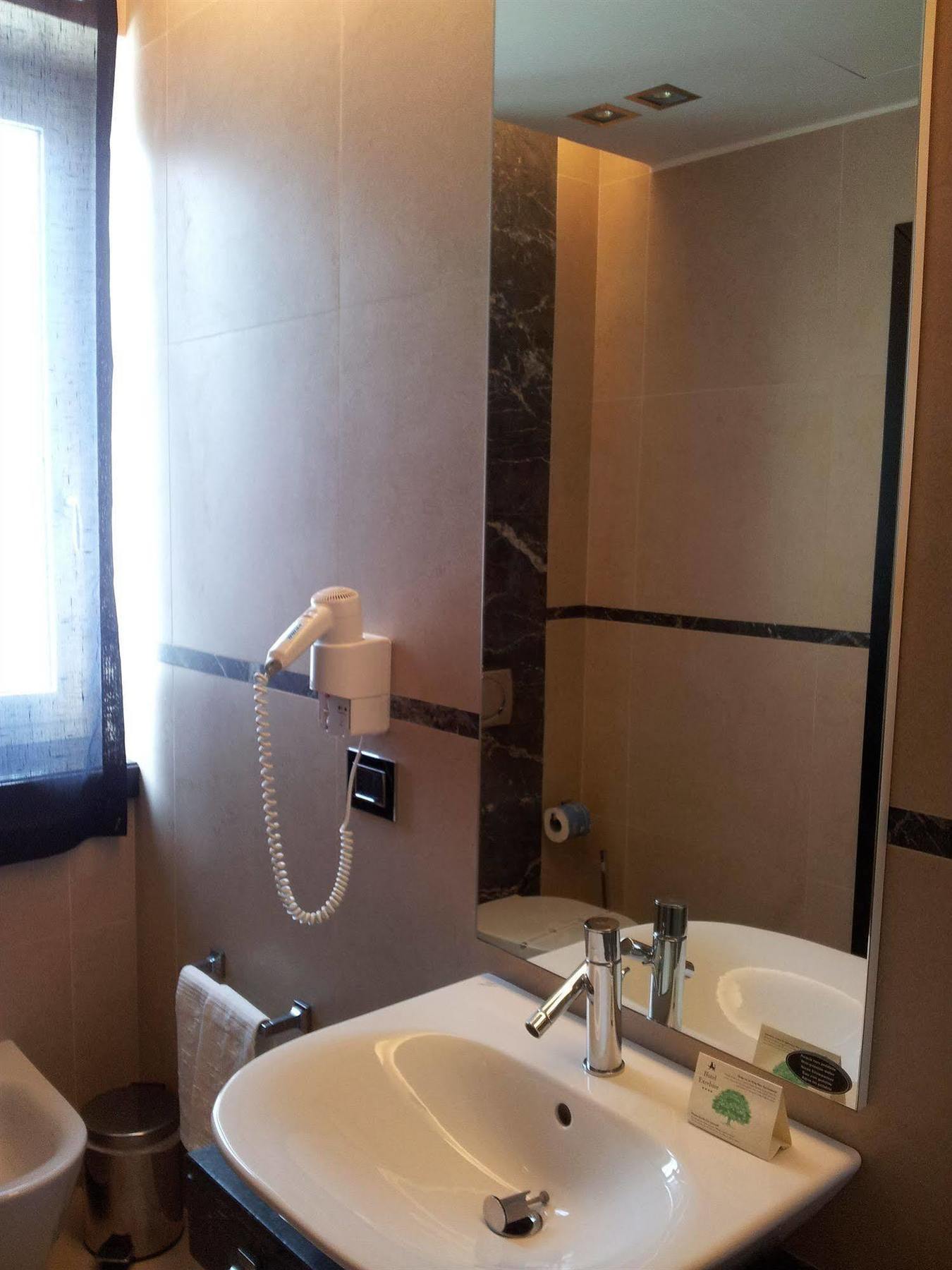 Hotel Excelsior La Maddalena  Luaran gambar