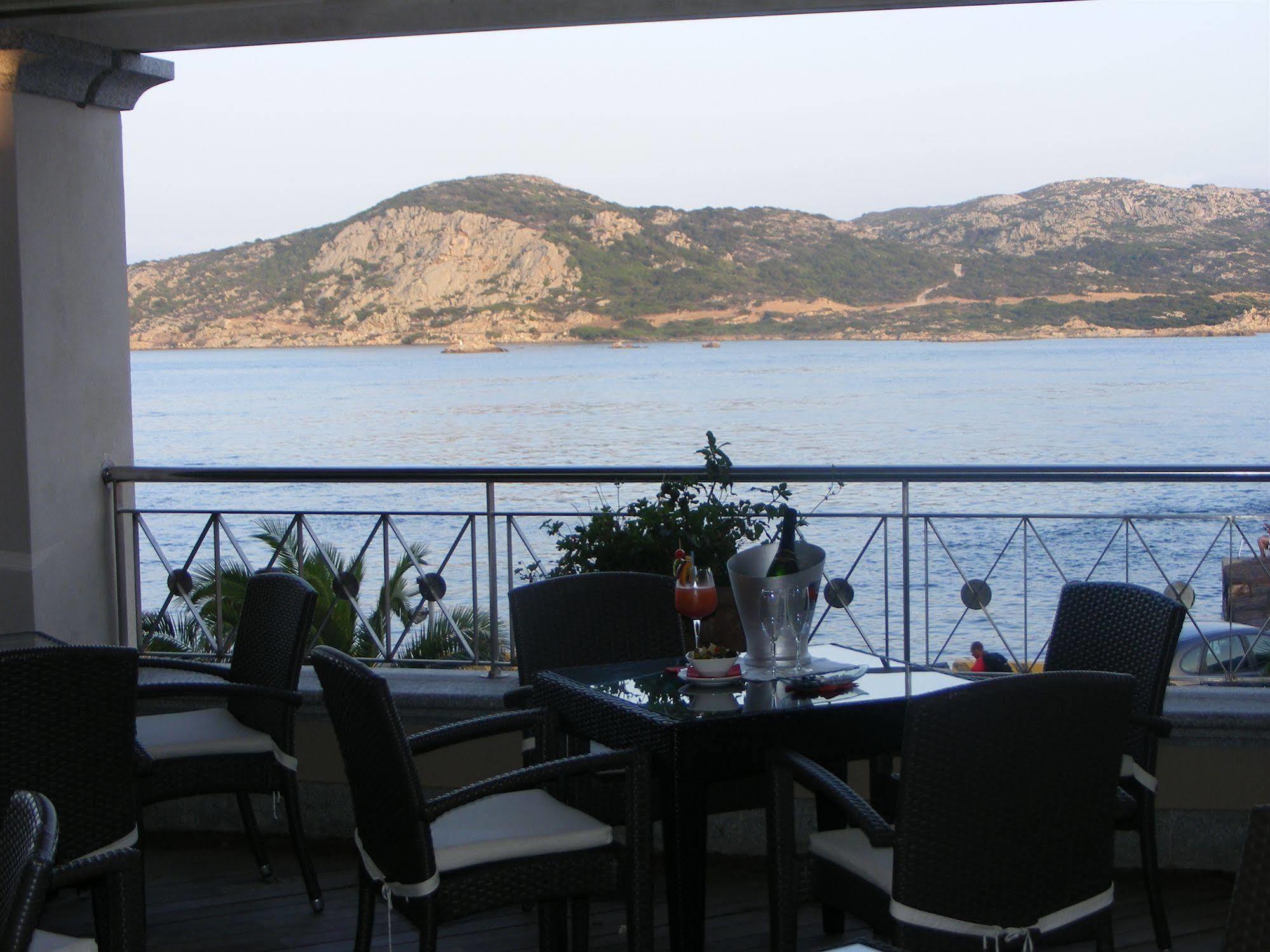 Hotel Excelsior La Maddalena  Luaran gambar