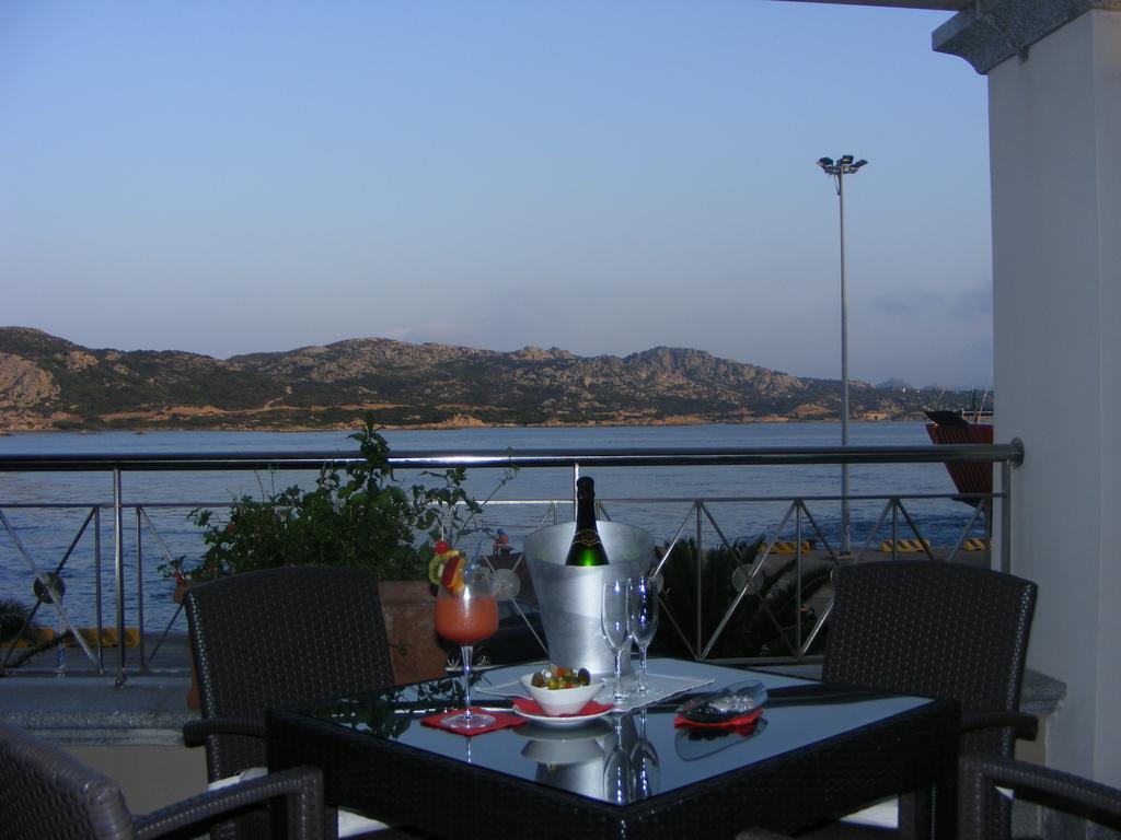Hotel Excelsior La Maddalena  Luaran gambar